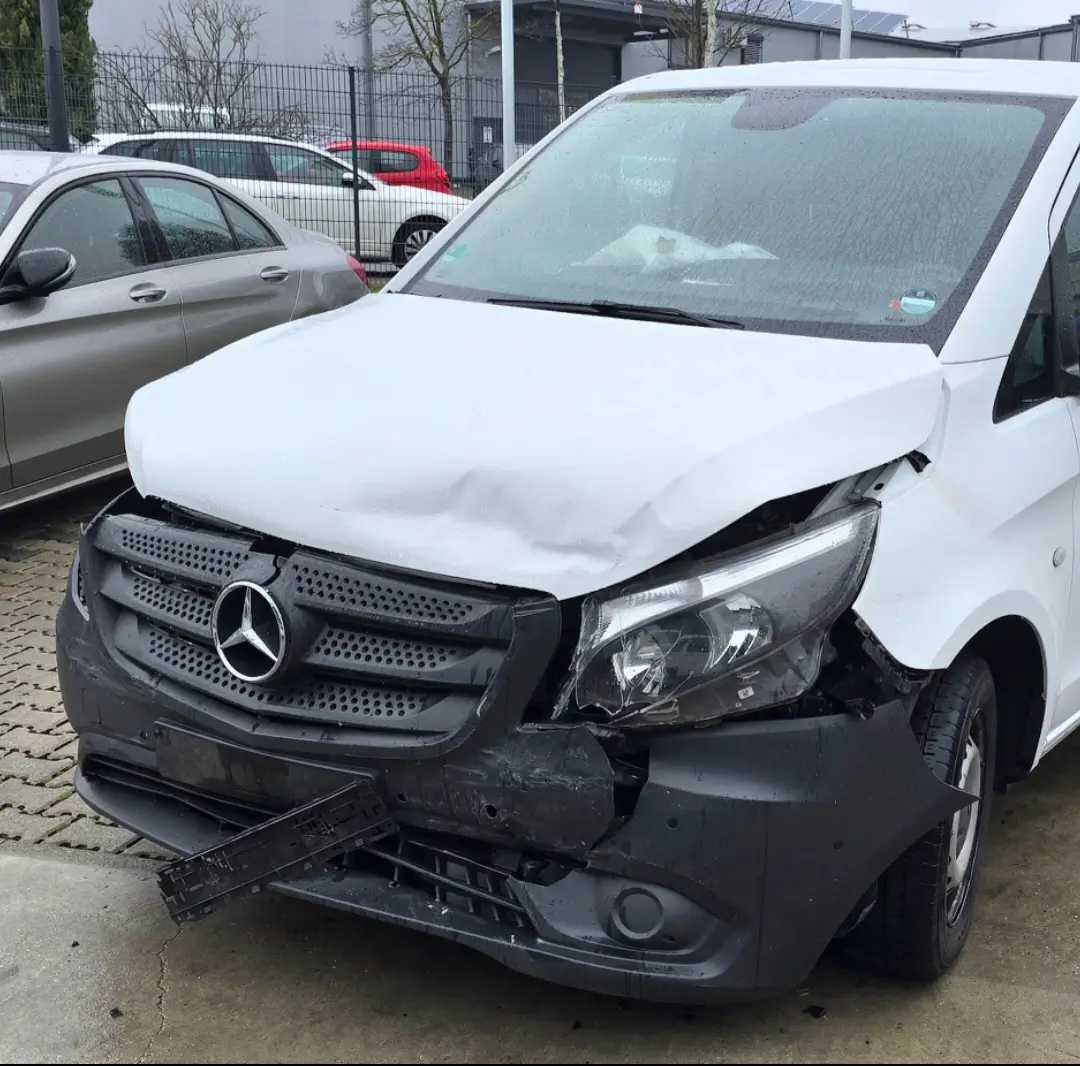 Unfallgutachten PKW Karlsruhe